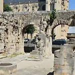 Le Saint Baudile 80sqm Parking Ac Church View Апартаменты