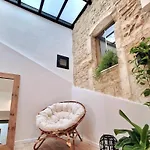 Le Saint Baudile 80sqm Parking Ac Church View *
