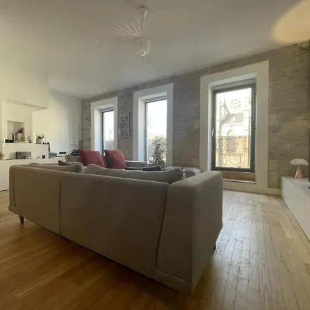 Le Saint Baudile 80sqm Parking Ac Church View Apartment *
