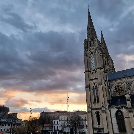 Le Saint Baudile 80sqm Parking Ac Church View Nimes