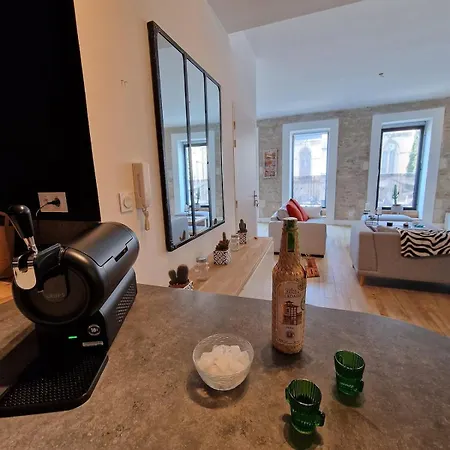 Le Saint Baudile 80sqm Parking Ac Church View Apartment Nimes